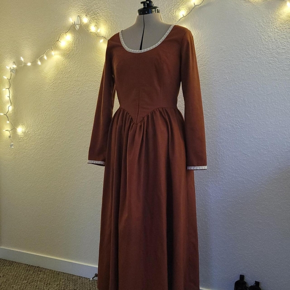 Handmade Linen Fall Dress • open to trades - Picture 3 of 8